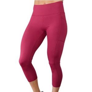CVG Sangria Capri Leggings